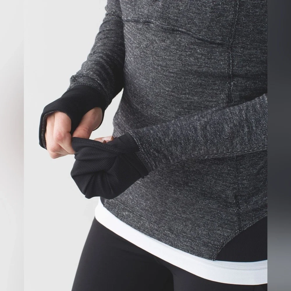Lululemon Runderful 1/2 Zip - Picture 3 of 11
